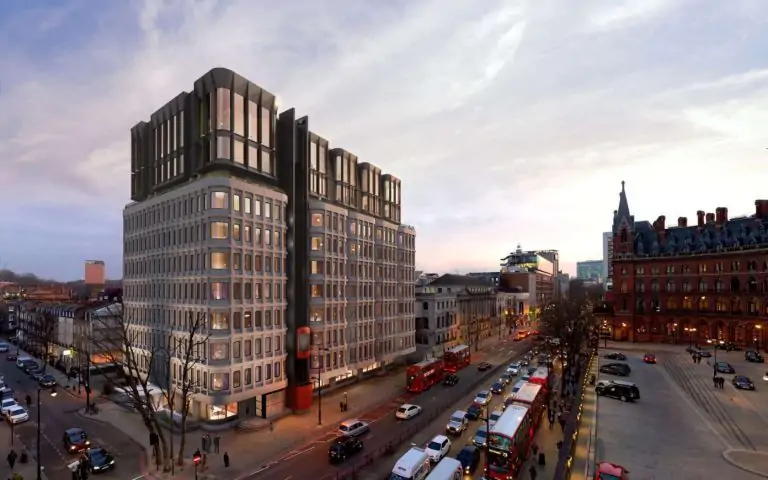 Airclos T6000 Toiture Coulissante. The Standard Hotel Londres