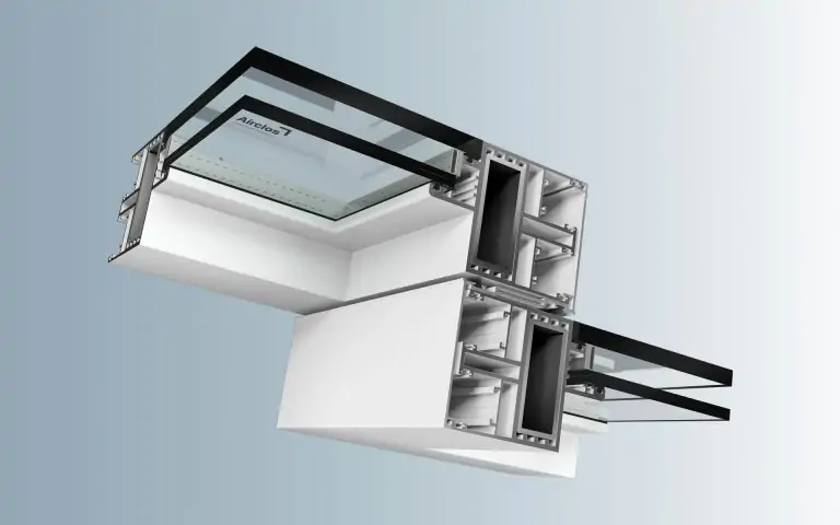 Nouvelle toiture coulissante T8000 ER pour charges de neige jusqu'à 700 kg/m²..