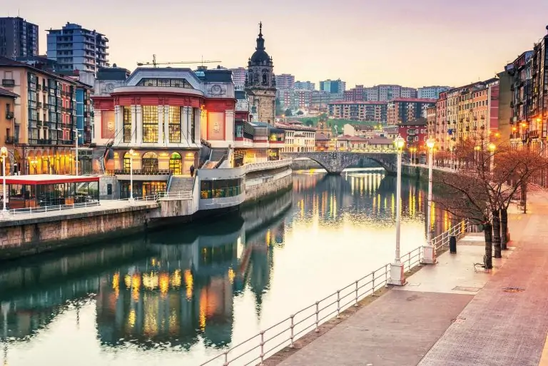 puertas plegables bilbao